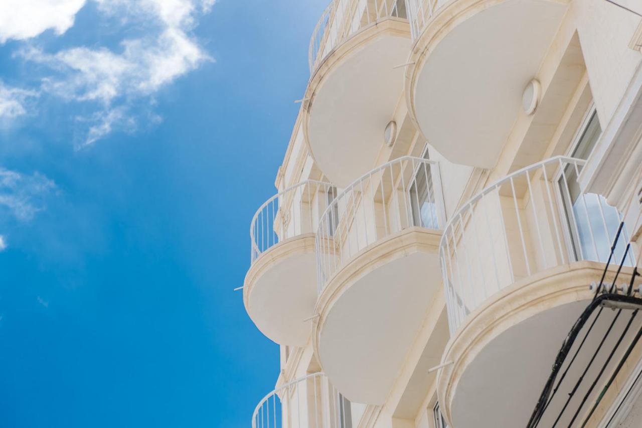 Sliema, Villa Savoia Luxury Apartment For 5 Guests Gżira Kültér fotó