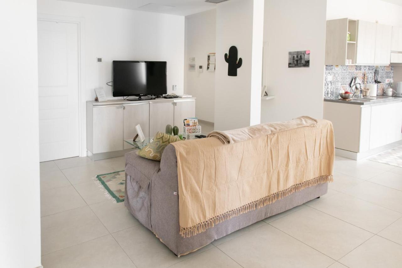 Sliema, Villa Savoia Luxury Apartment For 5 Guests Gżira Kültér fotó