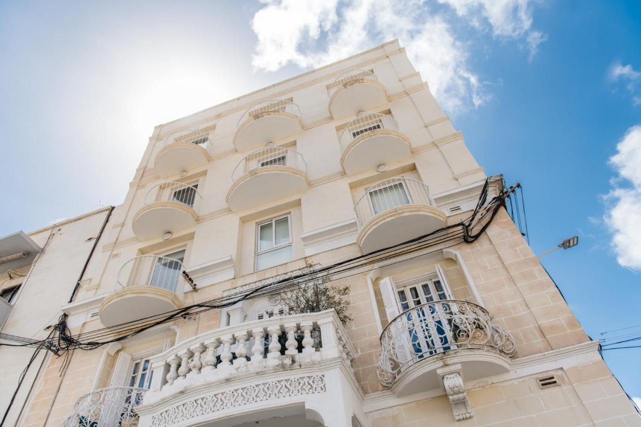 Sliema, Villa Savoia Luxury Apartment For 5 Guests Gżira Kültér fotó