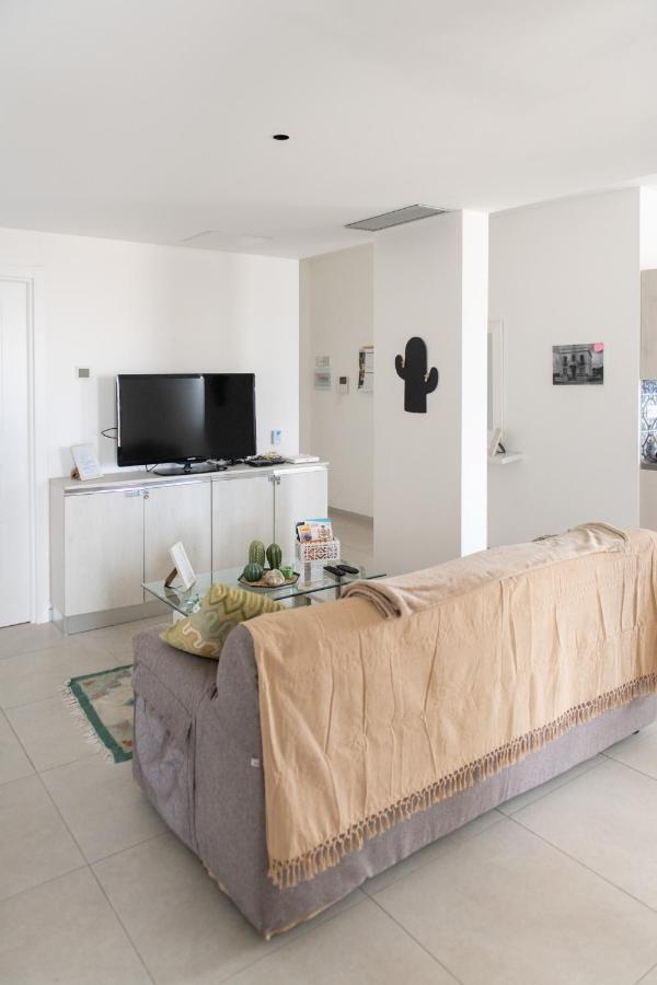 Sliema, Villa Savoia Luxury Apartment For 5 Guests Gżira Kültér fotó