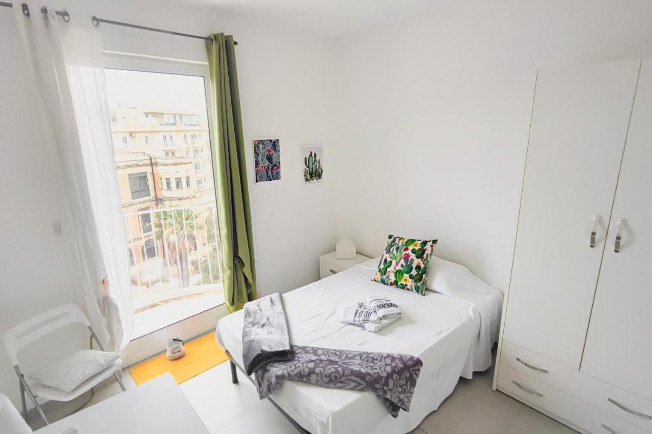 Sliema, Villa Savoia Luxury Apartment For 5 Guests Gżira Kültér fotó